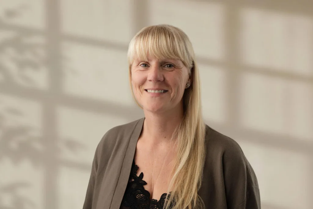 Angela Dobbs