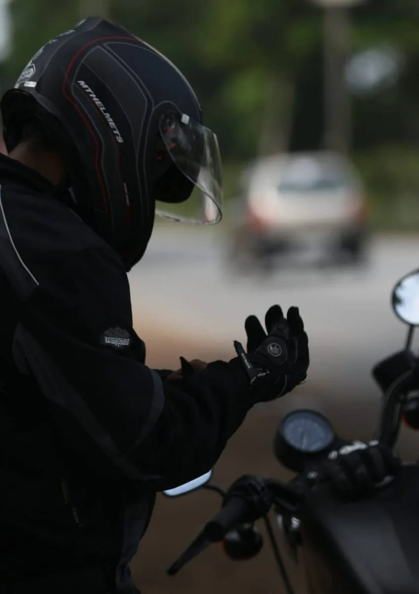 motorcyclist_serious_injury