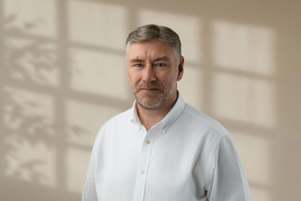Tony Armstrong