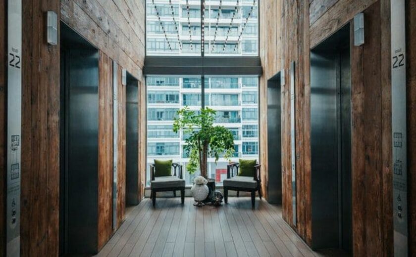 hotel-lift-lobby